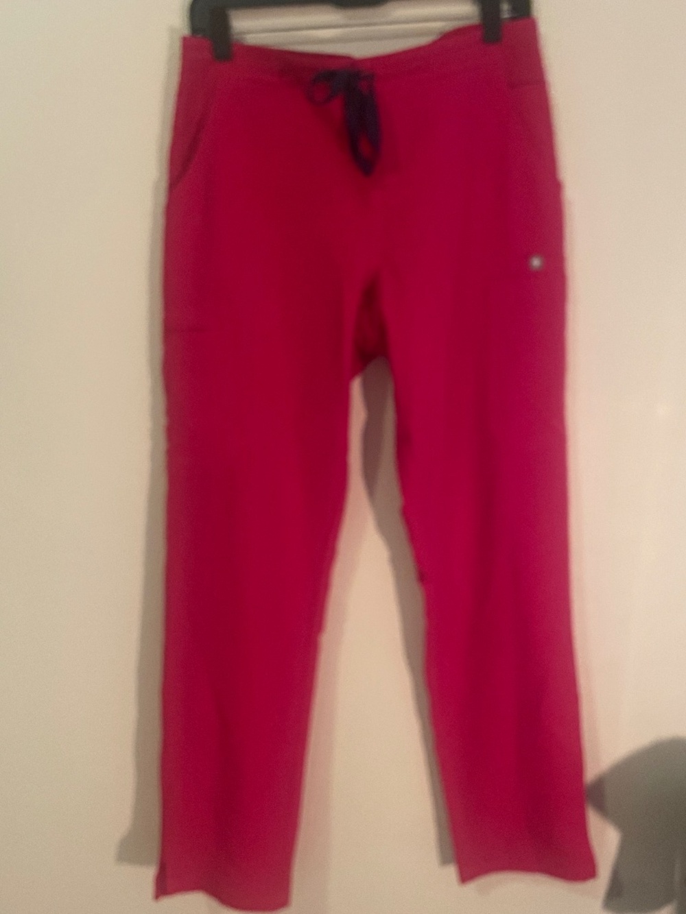 Bright pink Figs Cargo Pants M Medium EUC